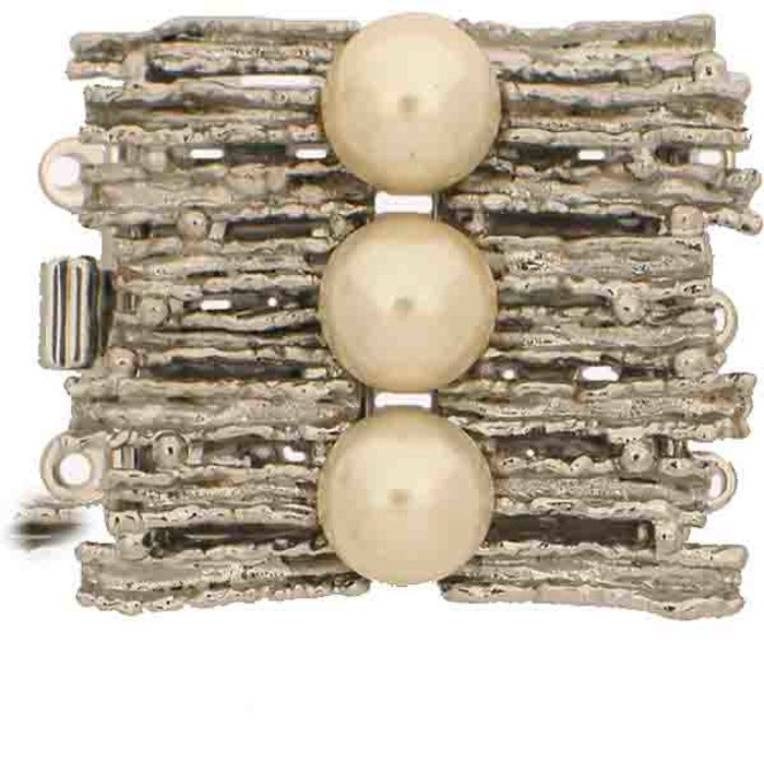 Clasp with 3 rows and spring tongue mechanism
