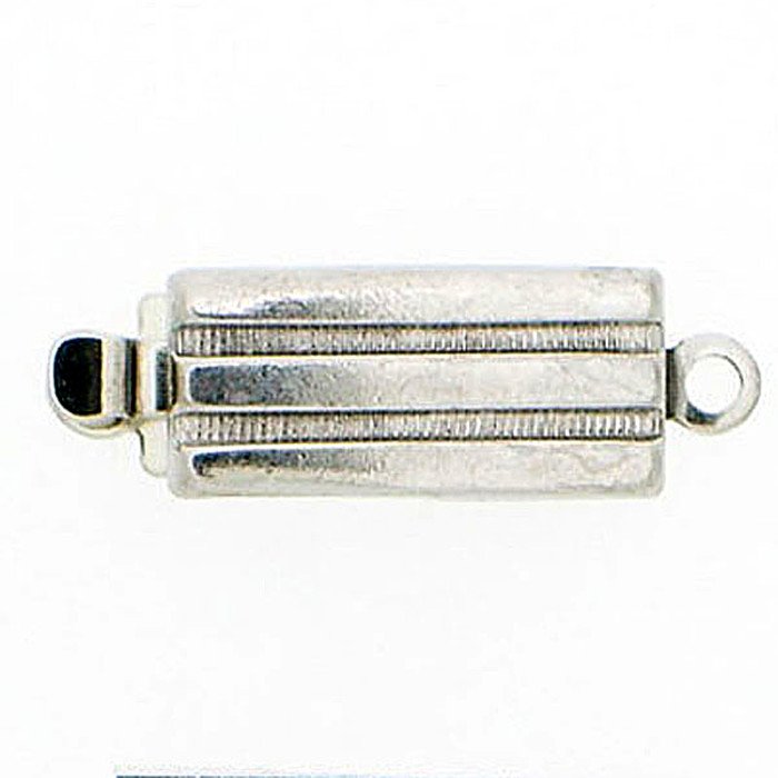 Clasp with springtongue mechanism