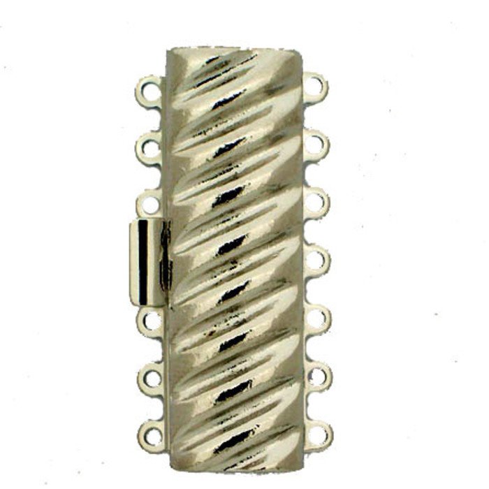 Clasp with 7 rows and springtongue mechanism